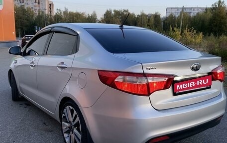 KIA Rio III рестайлинг, 2014 год, 1 000 000 рублей, 5 фотография