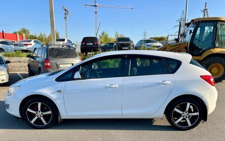 Opel Astra J, 2011 год, 740 000 рублей, 4 фотография