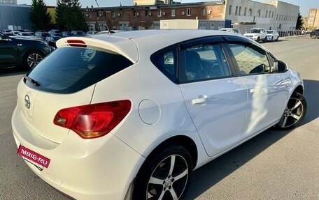 Opel Astra J, 2011 год, 740 000 рублей, 7 фотография