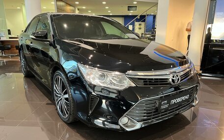 Toyota Camry, 2015 год, 2 395 000 рублей, 3 фотография