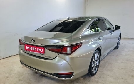 Lexus ES VII, 2020 год, 4 200 000 рублей, 5 фотография