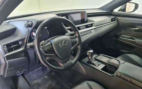 Lexus ES VII, 2020 год, 4 200 000 рублей, 17 фотография