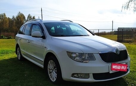 Skoda Superb III рестайлинг, 2013 год, 1 200 000 рублей, 3 фотография