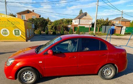 KIA Rio II, 2011 год, 700 000 рублей, 6 фотография