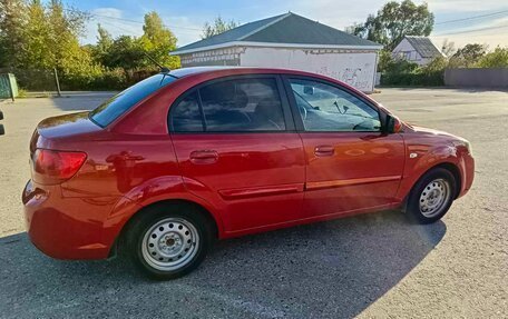 KIA Rio II, 2011 год, 700 000 рублей, 5 фотография