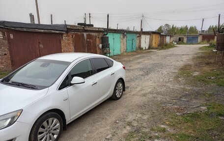 Opel Astra J, 2014 год, 990 000 рублей, 16 фотография