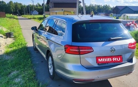 Volkswagen Passat B8 рестайлинг, 2018 год, 1 799 000 рублей, 5 фотография