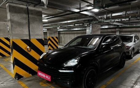 Porsche Cayenne III, 2015 год, 5 350 000 рублей, 2 фотография