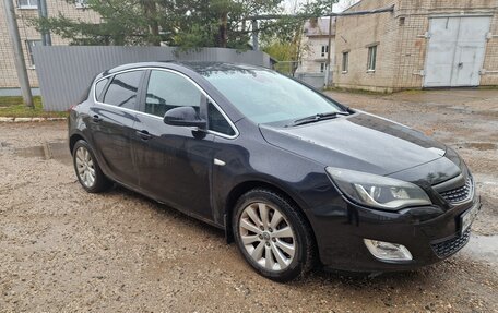 Opel Astra J, 2010 год, 750 000 рублей, 10 фотография