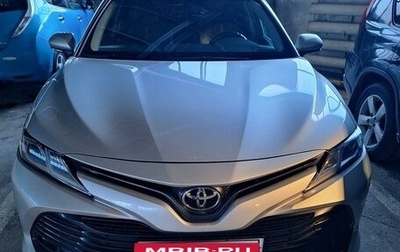 Toyota Camry, 2018 год, 2 550 000 рублей, 1 фотография