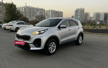 KIA Sportage IV рестайлинг, 2020 год, 2 550 000 рублей, 6 фотография