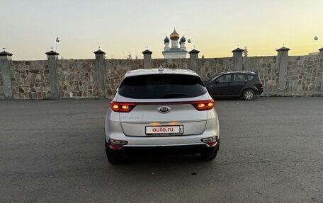 KIA Sportage IV рестайлинг, 2020 год, 2 550 000 рублей, 16 фотография