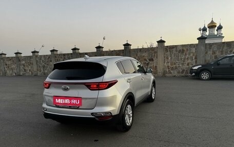 KIA Sportage IV рестайлинг, 2020 год, 2 550 000 рублей, 13 фотография