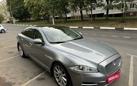 Jaguar XJ IV (X351), 2010 год, 2 500 000 рублей, 3 фотография