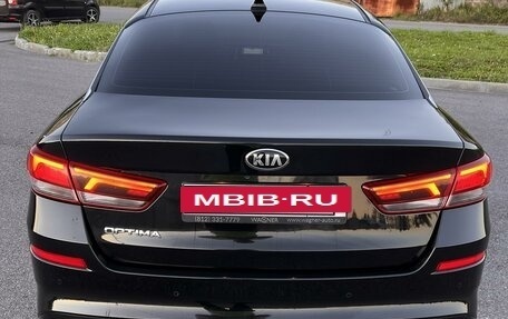 KIA Optima IV, 2019 год, 1 850 000 рублей, 2 фотография