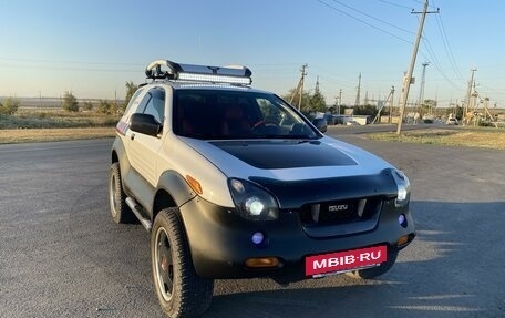 Isuzu VehiCross, 2000 год, 2 800 000 рублей, 23 фотография