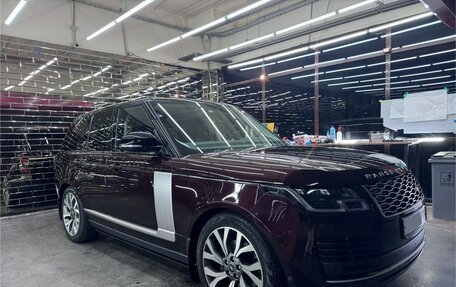 Land Rover Range Rover IV рестайлинг, 2019 год, 9 250 000 рублей, 3 фотография