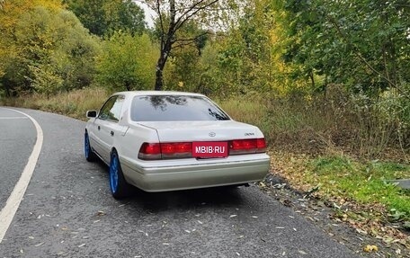 Toyota Crown, 1996 год, 950 000 рублей, 3 фотография