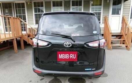 Toyota Sienta II, 2020 год, 1 238 000 рублей, 6 фотография