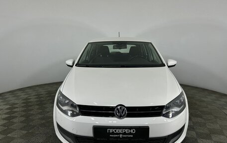 Volkswagen Polo VI (EU Market), 2013 год, 845 000 рублей, 2 фотография