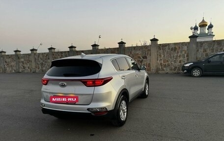 KIA Sportage IV рестайлинг, 2020 год, 2 550 000 рублей, 25 фотография