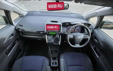 Toyota Wish II, 2017 год, 1 209 000 рублей, 10 фотография