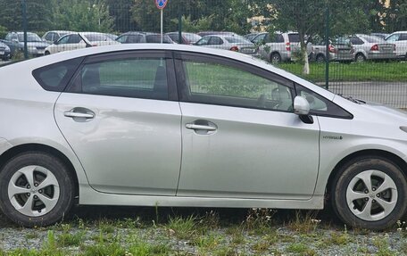 Toyota Prius, 2012 год, 1 283 000 рублей, 8 фотография