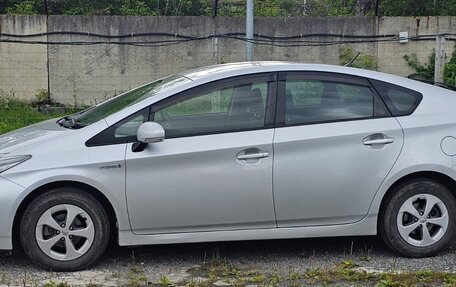 Toyota Prius, 2012 год, 1 283 000 рублей, 4 фотография