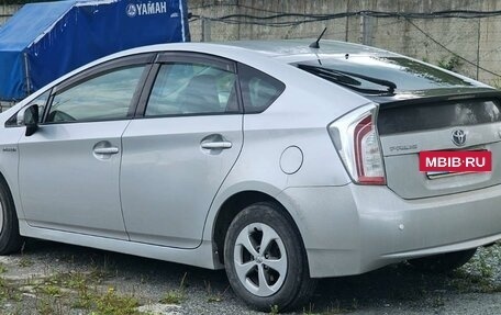 Toyota Prius, 2012 год, 1 283 000 рублей, 5 фотография