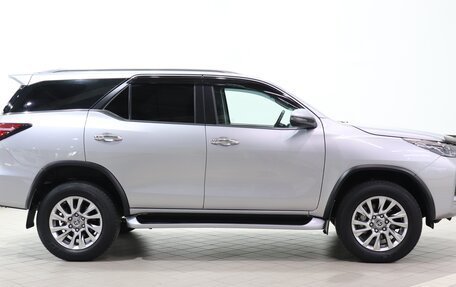 Toyota Fortuner II, 2021 год, 5 070 000 рублей, 4 фотография