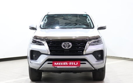 Toyota Fortuner II, 2021 год, 5 070 000 рублей, 2 фотография