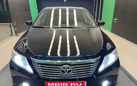 Toyota Camry, 2014 год, 2 050 000 рублей, 2 фотография