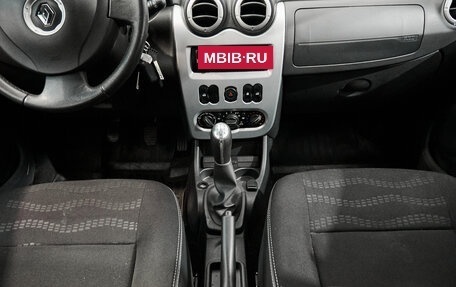 Renault Sandero I, 2013 год, 823 000 рублей, 14 фотография