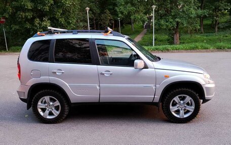 Chevrolet Niva I рестайлинг, 2009 год, 440 000 рублей, 2 фотография