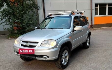 Chevrolet Niva I рестайлинг, 2009 год, 440 000 рублей, 5 фотография