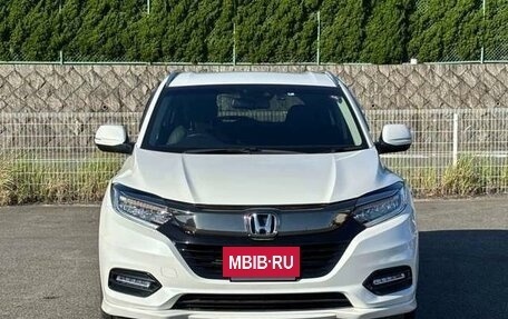 Honda Vezel, 2020 год, 1 830 000 рублей, 2 фотография