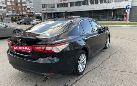 Toyota Camry, 2019 год, 2 800 000 рублей, 3 фотография