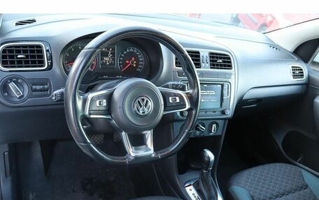 Volkswagen Polo VI (EU Market), 2019 год, 1 100 000 рублей, 6 фотография