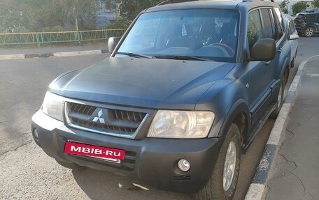 Mitsubishi Montero III, 2004 год, 800 000 рублей, 3 фотография