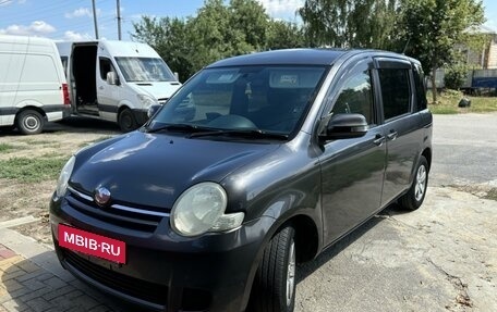 Toyota Sienta I, 2014 год, 1 100 000 рублей, 6 фотография