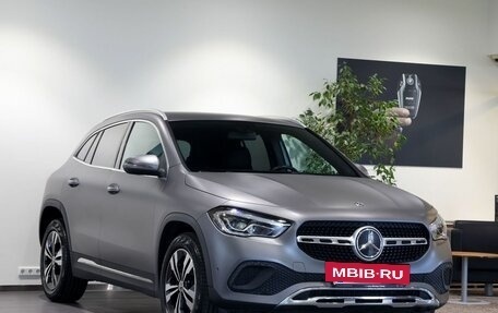 Mercedes-Benz GLA, 2020 год, 4 250 000 рублей, 3 фотография