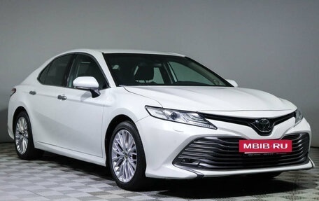 Toyota Camry, 2018 год, 3 250 000 рублей, 3 фотография