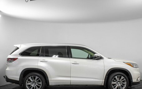 Toyota Highlander III, 2014 год, 2 680 000 рублей, 4 фотография