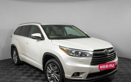 Toyota Highlander III, 2014 год, 2 680 000 рублей, 3 фотография