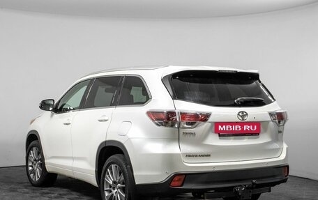 Toyota Highlander III, 2014 год, 2 680 000 рублей, 7 фотография