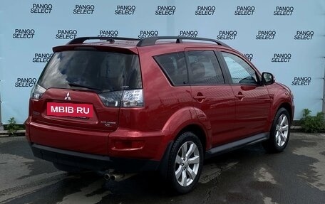 Mitsubishi Outlander III рестайлинг 3, 2011 год, 1 330 000 рублей, 3 фотография