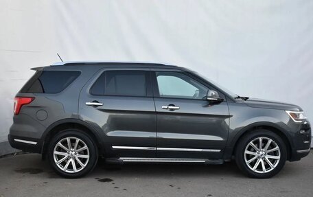 Ford Explorer VI, 2018 год, 3 439 000 рублей, 7 фотография