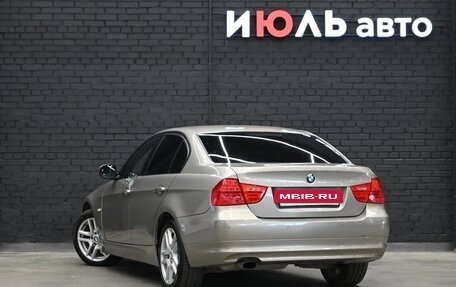 BMW 3 серия, 2011 год, 1 235 000 рублей, 7 фотография