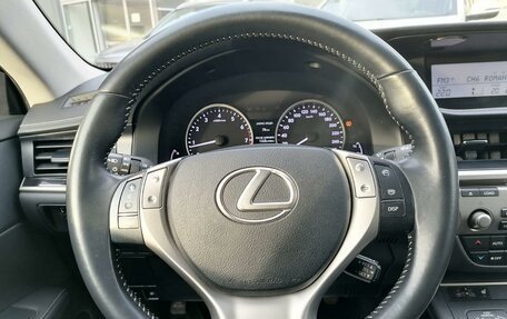 Lexus ES VII, 2012 год, 2 377 000 рублей, 13 фотография