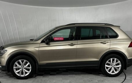 Volkswagen Tiguan II, 2020 год, 2 590 000 рублей, 8 фотография